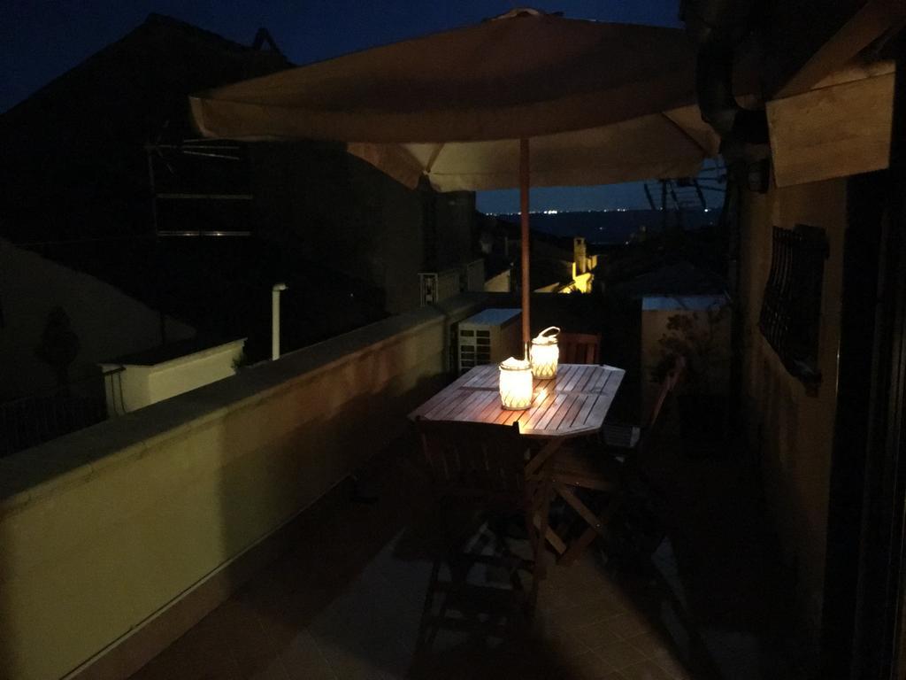 Guest House Dimora Fiorita Serracapriola Екстер'єр фото