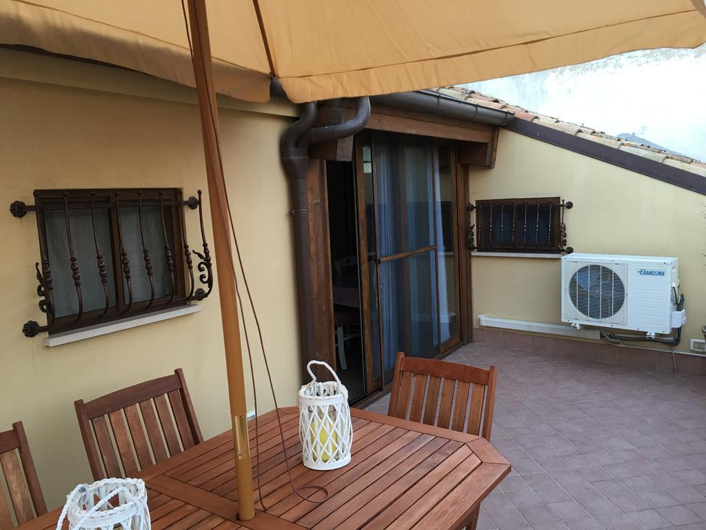 Guest House Dimora Fiorita Serracapriola Екстер'єр фото